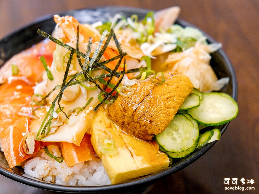 阿義漁舖海膽生魚丼