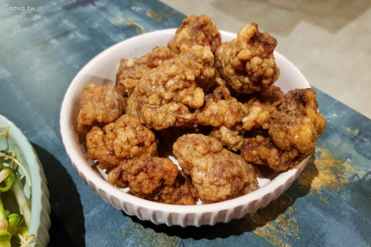 台北火鍋推薦【老撈麻辣鍋】商業午餐超划算一人440元湯頭食材優,黃仁勳愛店 - 第32張圖