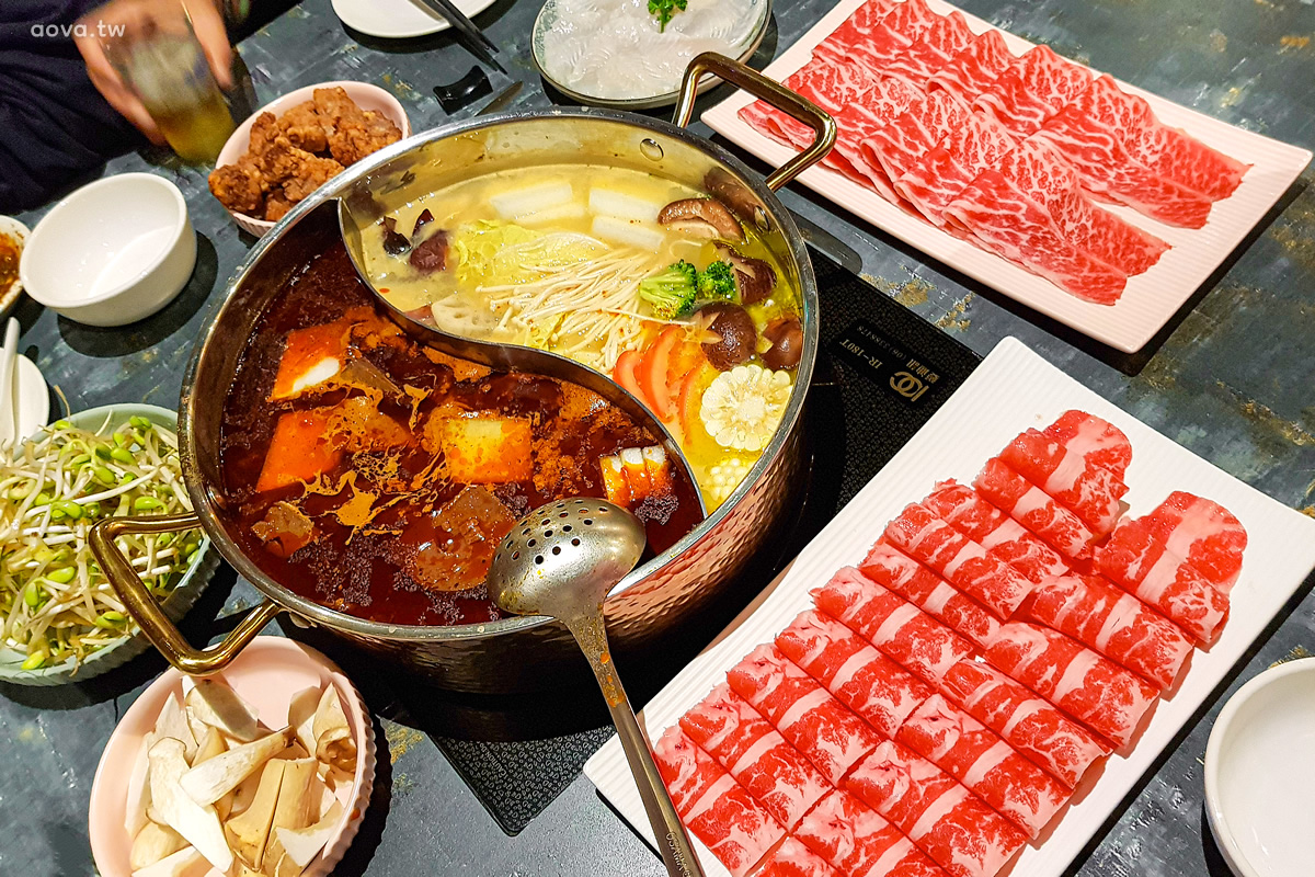台北火鍋推薦【老撈麻辣鍋】商業午餐超划算一人440元湯頭食材優,黃仁勳愛店 - 第34張圖