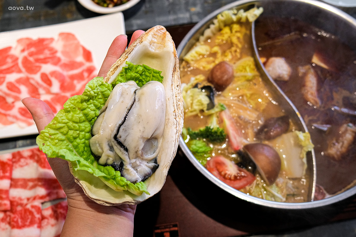 台北火鍋推薦【老撈麻辣鍋】商業午餐超划算一人440元湯頭食材優,黃仁勳愛店 - 第18張圖