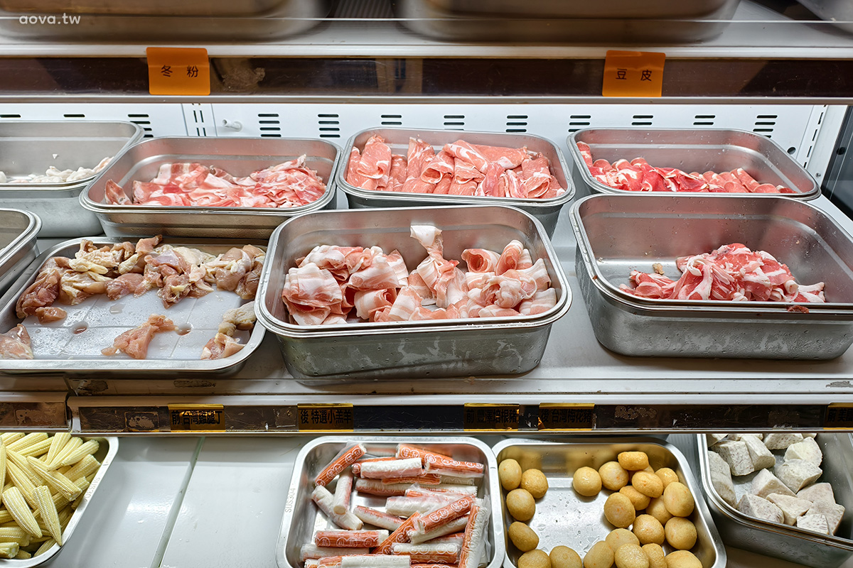 中和火鍋吃到飽|何家香香麻辣鴛鴦鍋399元六種肉品吃到飽,單人友善不加價 - 第10張圖