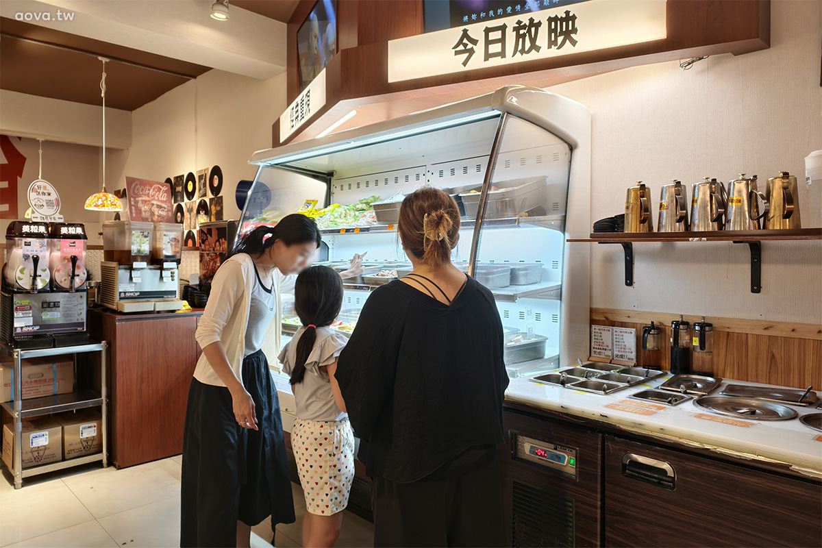 中和火鍋吃到飽|何家香香麻辣鴛鴦鍋399元六種肉品吃到飽,單人友善不加價 - 第8張圖