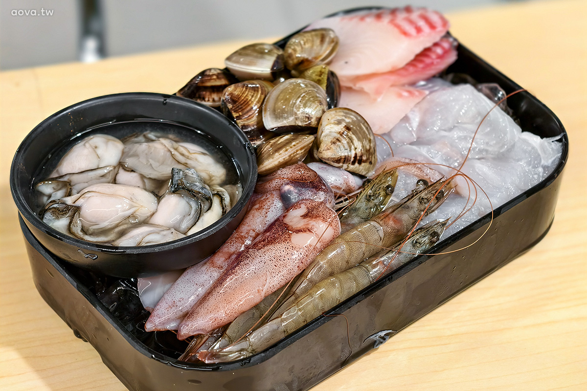 中和火鍋吃到飽|何家香香麻辣鴛鴦鍋399元六種肉品吃到飽,單人友善不加價 - 第23張圖