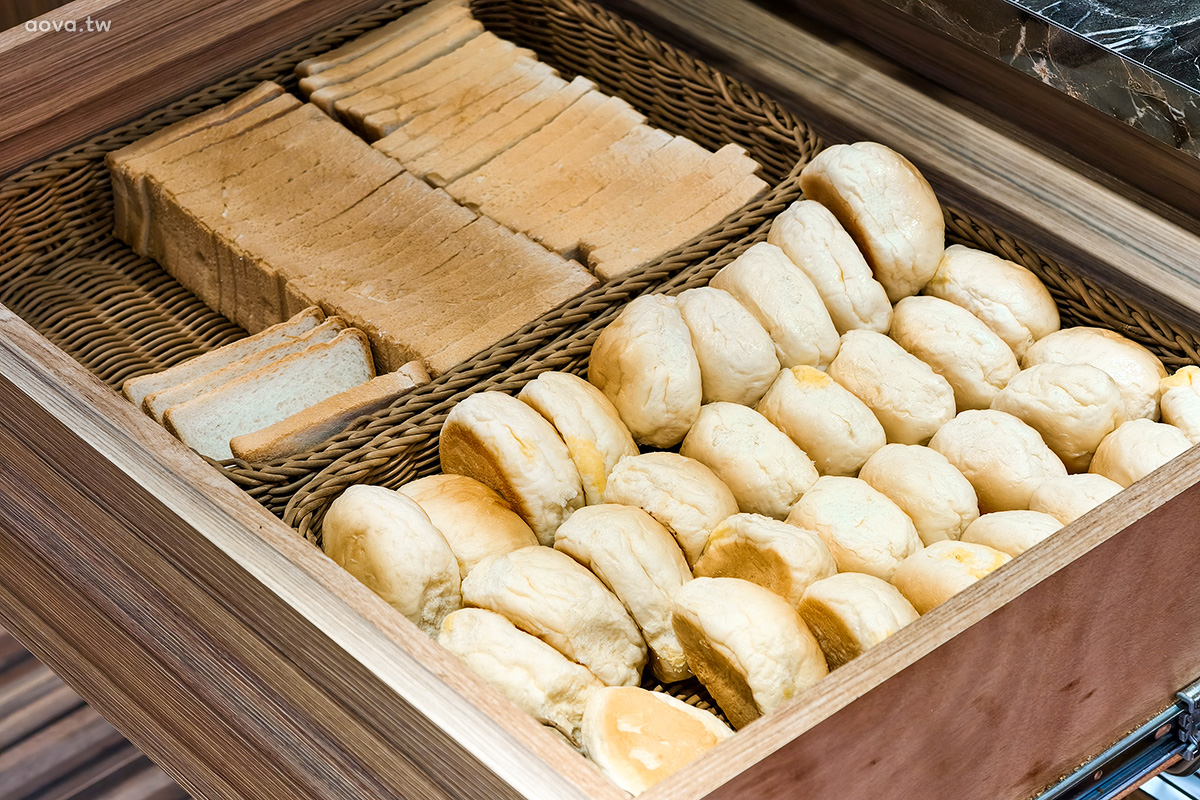 中和牛排館【一水創意牛排中和店】牛排附自助吧吃到飽300元起 - 第15張圖