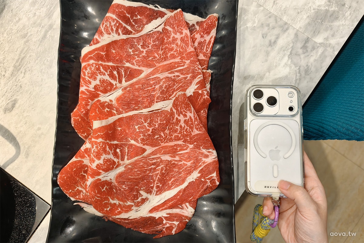 肉出微笑涮涮鍋|永和火鍋套餐348元起享蔬菜自助吧吃到飽 - 第16張圖 肉出微笑涮涮鍋|永和火鍋套餐348元起享蔬菜自助吧吃到飽