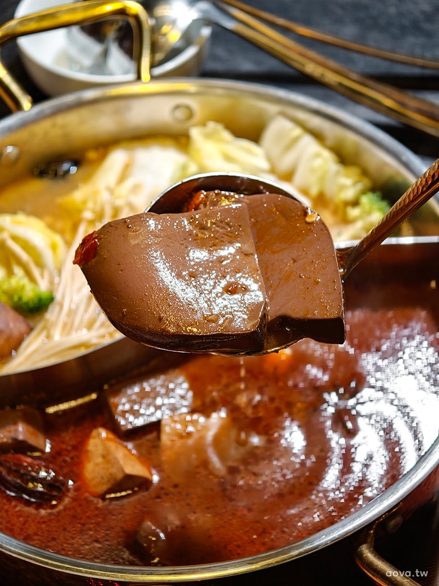 老撈麻辣鍋大稻埕店｜迷人老宅復古風，推薦商業午餐超划算