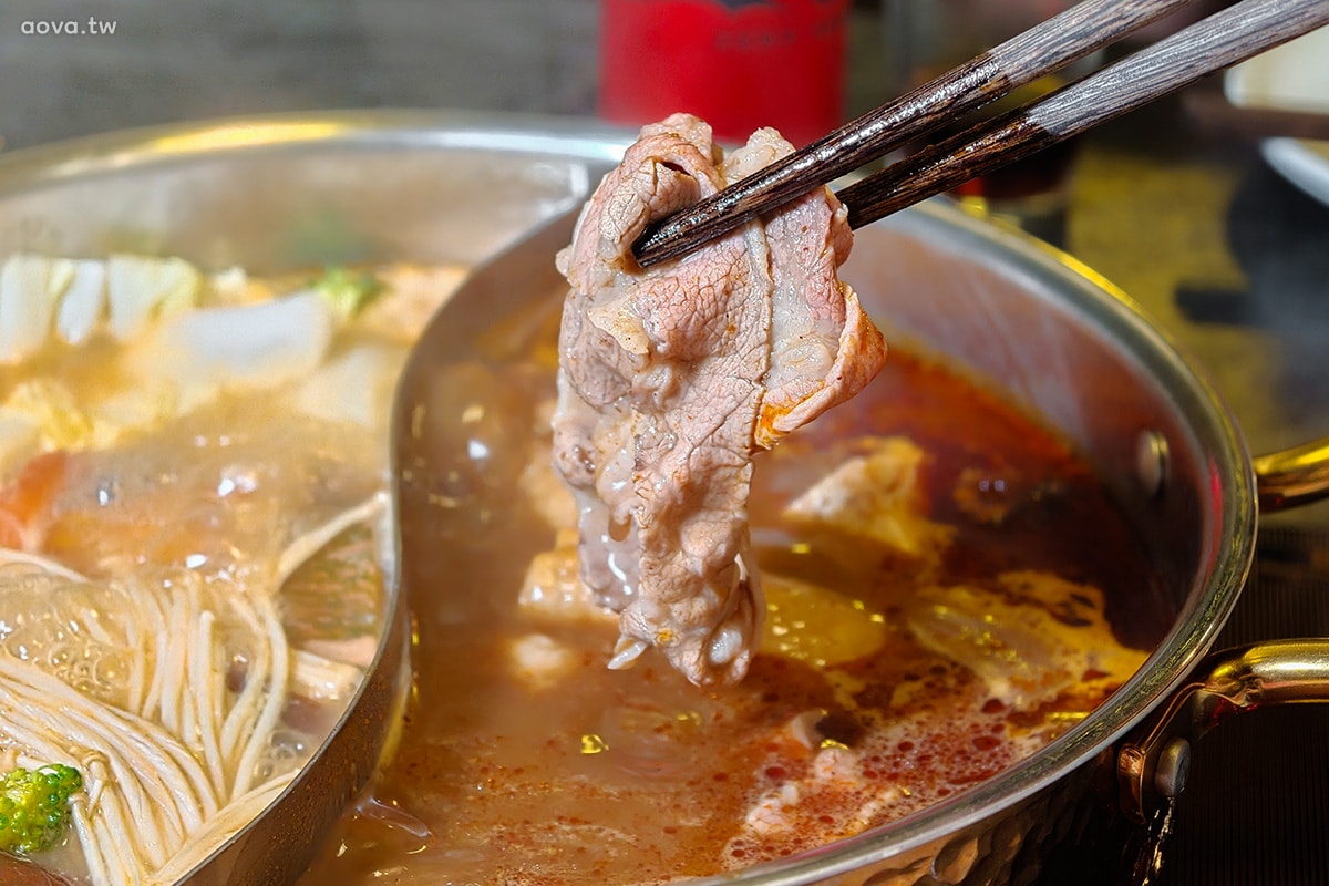 老撈麻辣鍋大稻埕店｜迷人老宅復古風，推薦商業午餐超划算