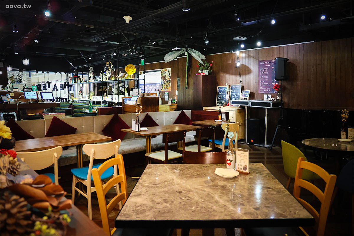 戲台酒館｜台北特色餐酒館推薦，捷運中正紀念堂站餐廳、國家兩廳院餐廳、爵士音樂餐廳