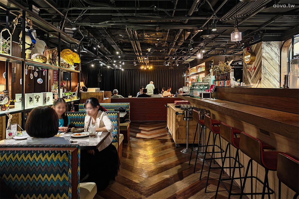 戲台酒館｜台北特色餐酒館推薦，捷運中正紀念堂站餐廳、國家兩廳院餐廳、爵士音樂餐廳